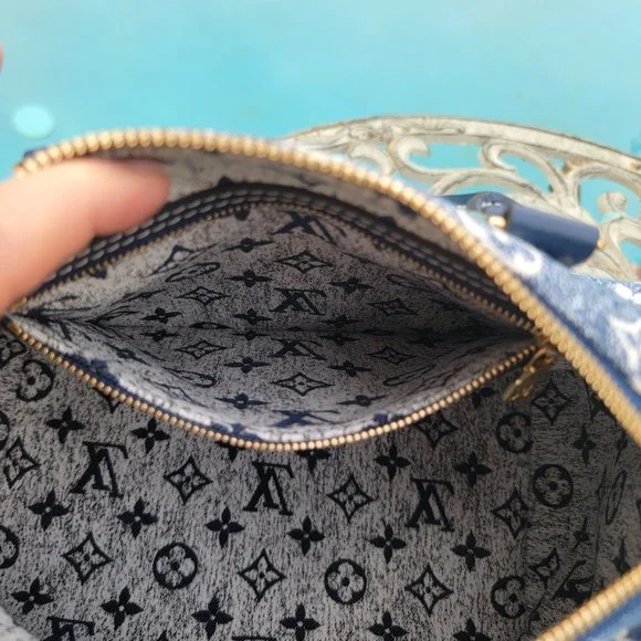 ❌❌ SOLD ❌❌ Monogram Jacquard Denim 25 Speedy Bandouliere Navy Blue - **RARE** - Picture 15 of 16
